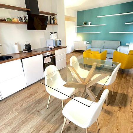 Lovingstresa 2 Brand New Apartment Dış mekan fotoğraf